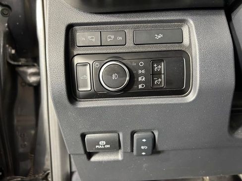 Used 2023 Ford F350 Lariat AWD/4WD image 21