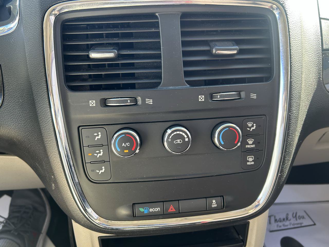 Used 2013 Dodge Grand Caravan SXT FWD image 22