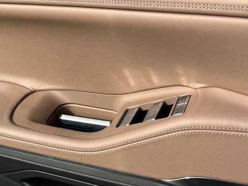 New 2025 Lincoln Navigator L Black Label image 27