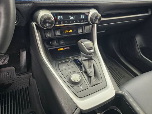 Used 2024 Toyota RAV4 XSE w/ Advanced Technology Package image 31