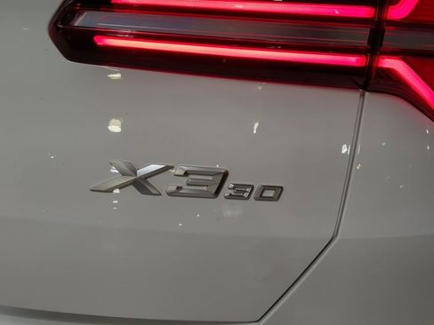 Used 2026 BMW X3 xDrive30 image 9