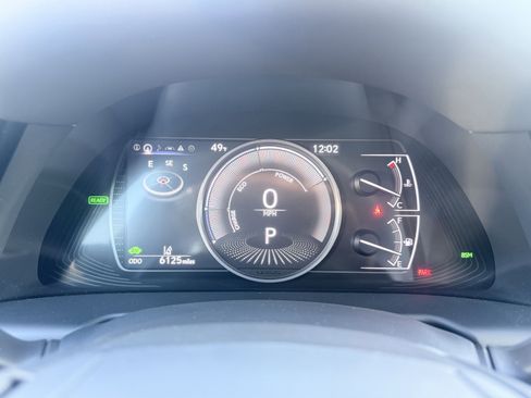 Used 2025 Lexus ES 300h F Sport image 43