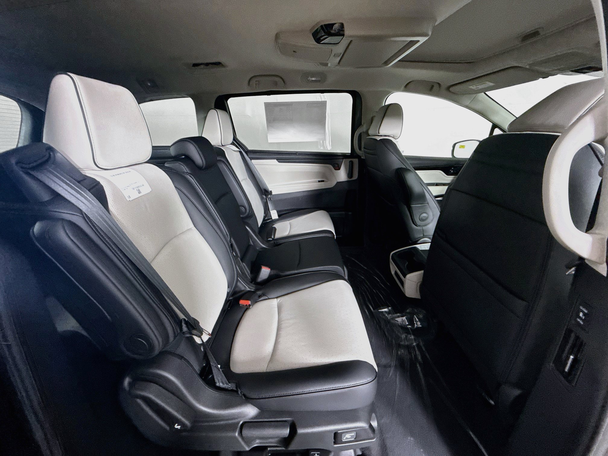 New 2027 Honda Odyssey Elite image 38