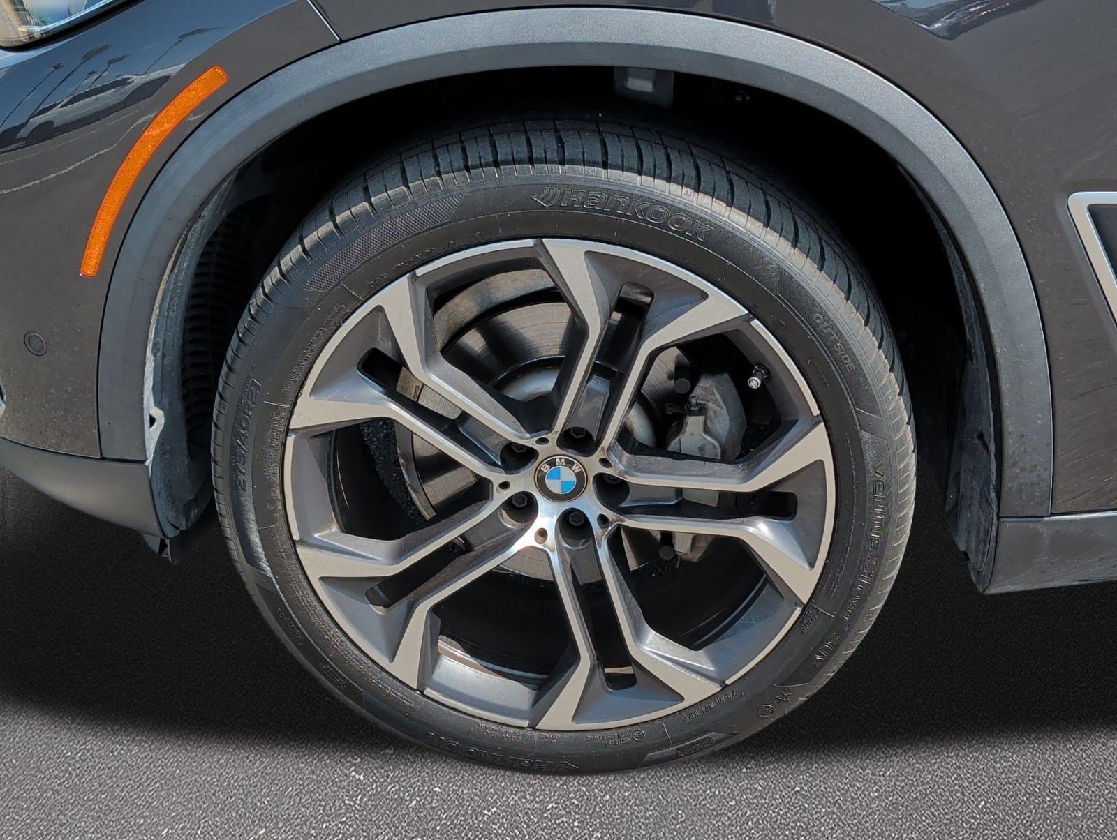 Used 2022 BMW X5 sDrive40i w/ Premium Package RWD image 7