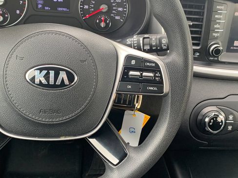 Used 2020 Kia Sorento FWD V6 image 15