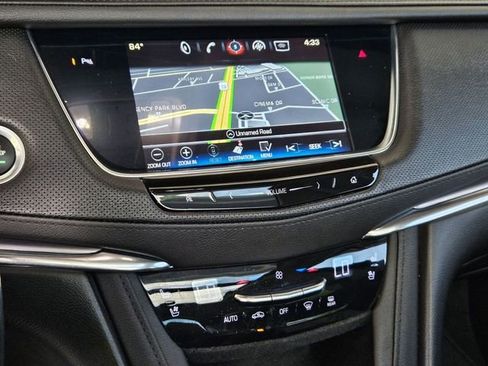 Used 2019 Cadillac XT5 Premium Luxury FWD image 17
