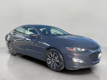 Used 2025 Chevrolet Malibu RS