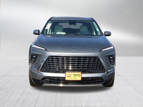 New 2026 Buick Enclave Avenir w/ Super Cruise Package image 2