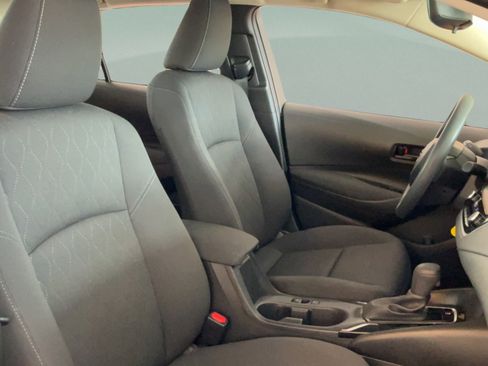 Used 2023 Toyota Corolla LE w/ Carpet Mat Package (TMS) FWD image 33