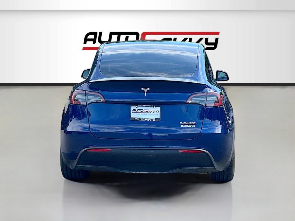 Used 2024 Tesla Model Y Performance AWD/4WD image 6