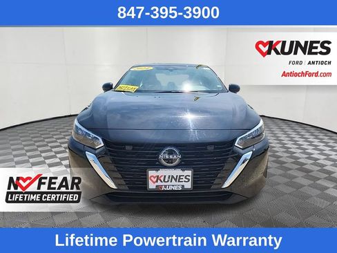 Used 2024 Nissan Sentra SV FWD image 2