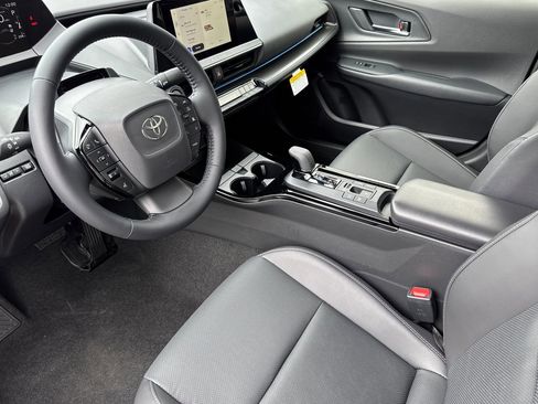 New 2026 Toyota Prius Plug-In Hybrid image 9