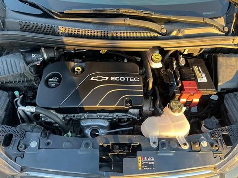 Used 2017 Chevrolet Spark LT image 26