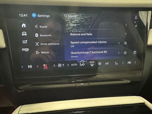 Used 2025 Lincoln Navigator L Reserve image 36