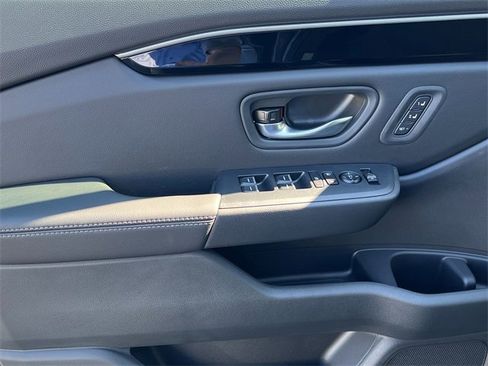 New 2025 Honda Pilot EX-L image 22