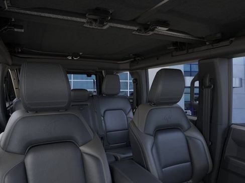 New 2026 Ford Bronco Outer Banks AWD/4WD image 12