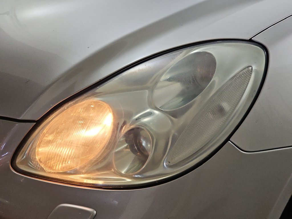 Used 2002 Lexus SC 430 Convertible RWD image 28