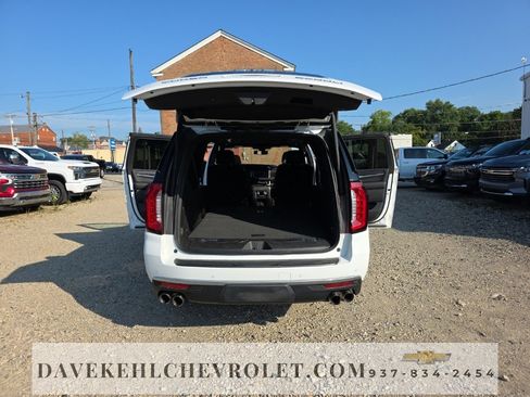 Used 2021 GMC Yukon XL Denali image 46