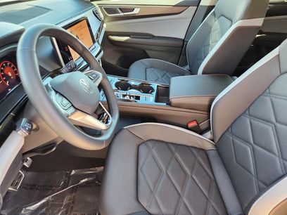 New 2026 Volkswagen Atlas Peak Edition