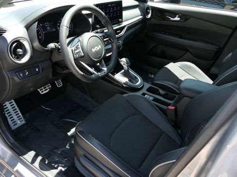 Used 2023 Kia Forte GT-Line w/ GT-Line Technology Package FWD image 12