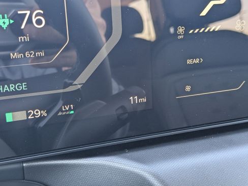 New 2026 Kia EV9 Wind image 34