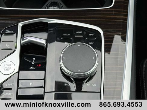 Used 2025 BMW X5 xDrive40i w/ Premium Package image 21