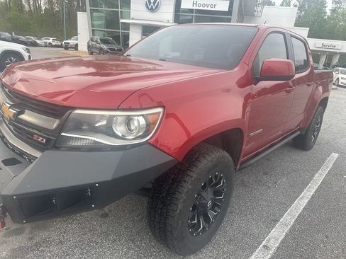Used 2016 Chevrolet Colorado Z71 image 2