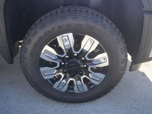 New 2026 GMC Sierra 2500 Denali w/ Technology Package image 5