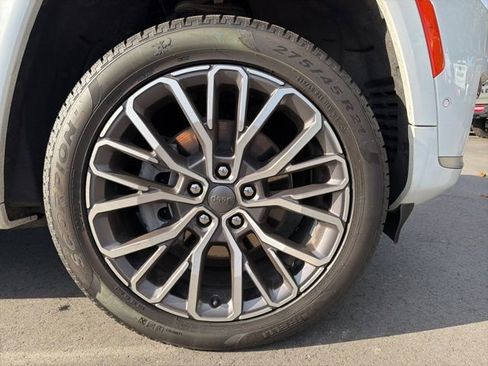 Used 2021 Jeep Grand Cherokee L Summit image 9