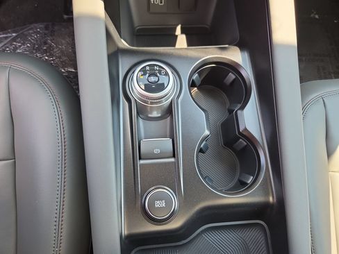 New 2027 Ford Explorer Active w/ Active Comfort Package AWD/4WD image 27