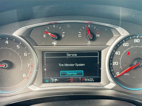 Used 2019 Chevrolet Traverse LT w/ LT Premium Package image 13