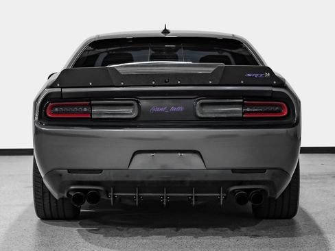 Used 2019 Dodge Challenger R/T Scat Pack w/ Dynamics Package RWD image 7