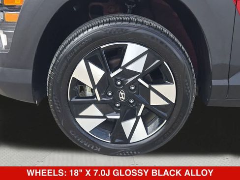 Used 2025 Hyundai Kona SEL AWD/4WD image 12