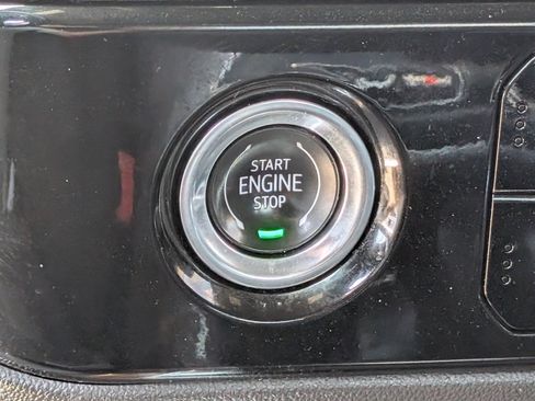 Used 2023 Chevrolet Silverado 1500 RST AWD/4WD image 21