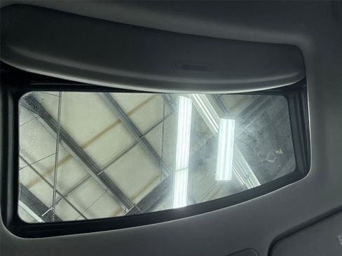 Used 2012 Honda Odyssey EX-L image 27