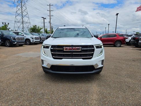 New 2026 GMC Acadia Elevation w/ Elevation Premium Package FWD image 9