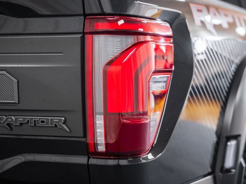 Used 2025 Ford F150 Raptor image 7