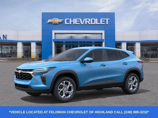 New 2026 Chevrolet Trax LS w/ LS Convenience Package FWD image 2