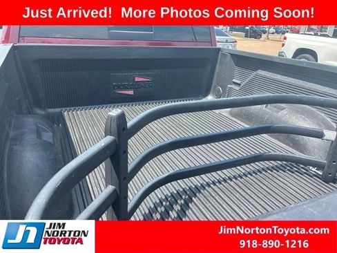 Used 2017 RAM 1500 Laramie w/ Convenience Group AWD/4WD image 12