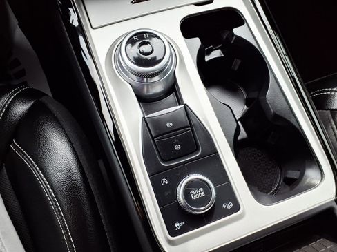 Certified 2022 Ford Explorer ST w/ Equipment Group 401A image 25