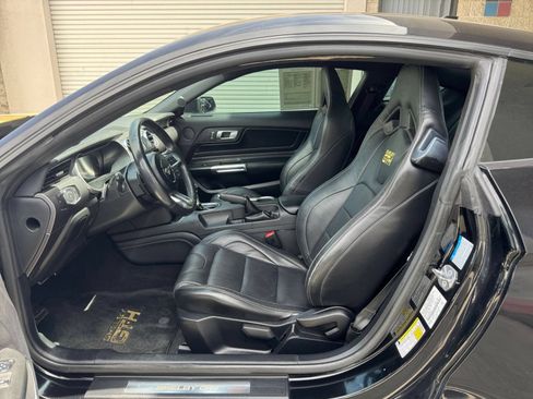 Used 2022 Ford Mustang GT Premium w/ GT Performance Package RWD image 27