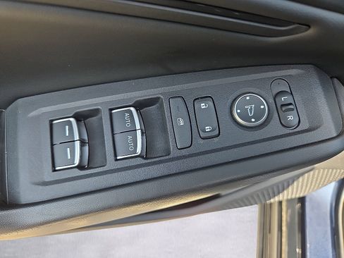 Used 2023 Honda Accord EX-L image 15