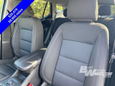 Used 2024 GMC Terrain SLE FWD image 12