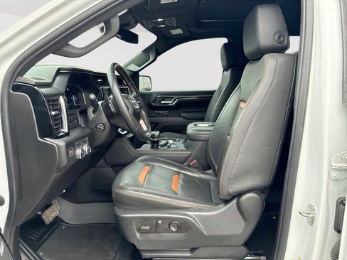 Certified 2022 GMC Sierra 1500 AT4 w/ AT4 Preferred Package image 20