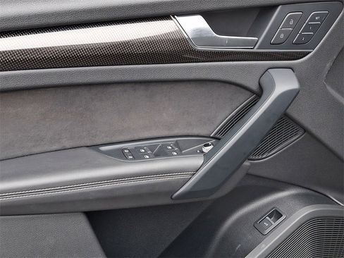 Used 2023 Audi SQ5 Premium Plus w/ Premium Plus Package image 13