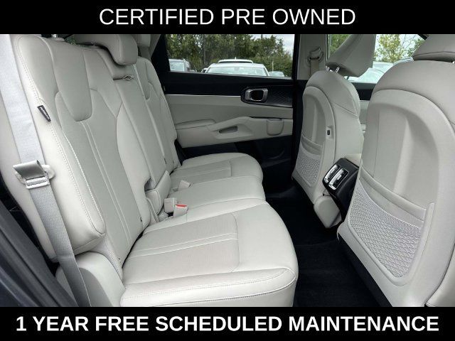 Used 2025 Kia Sorento S w/ Panoramic Sunroof Package FWD image 11