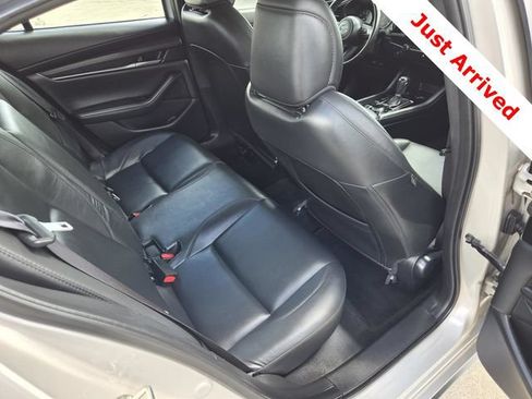 Used 2024 MAZDA MAZDA3 s FWD image 21