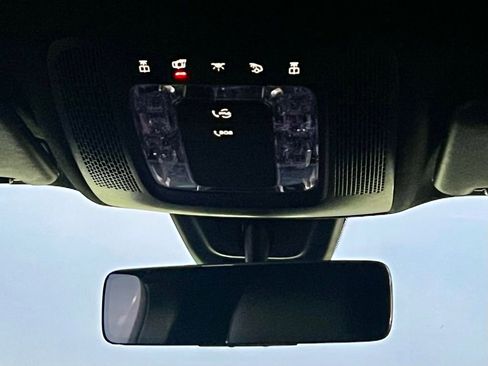 Certified 2023 Mercedes-Benz GLA 250 4MATIC image 31