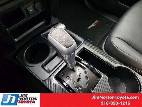 Used 2021 Toyota 4Runner TRD Off-Road Premium image 22