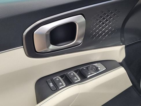 New 2026 Kia Sorento S FWD image 9
